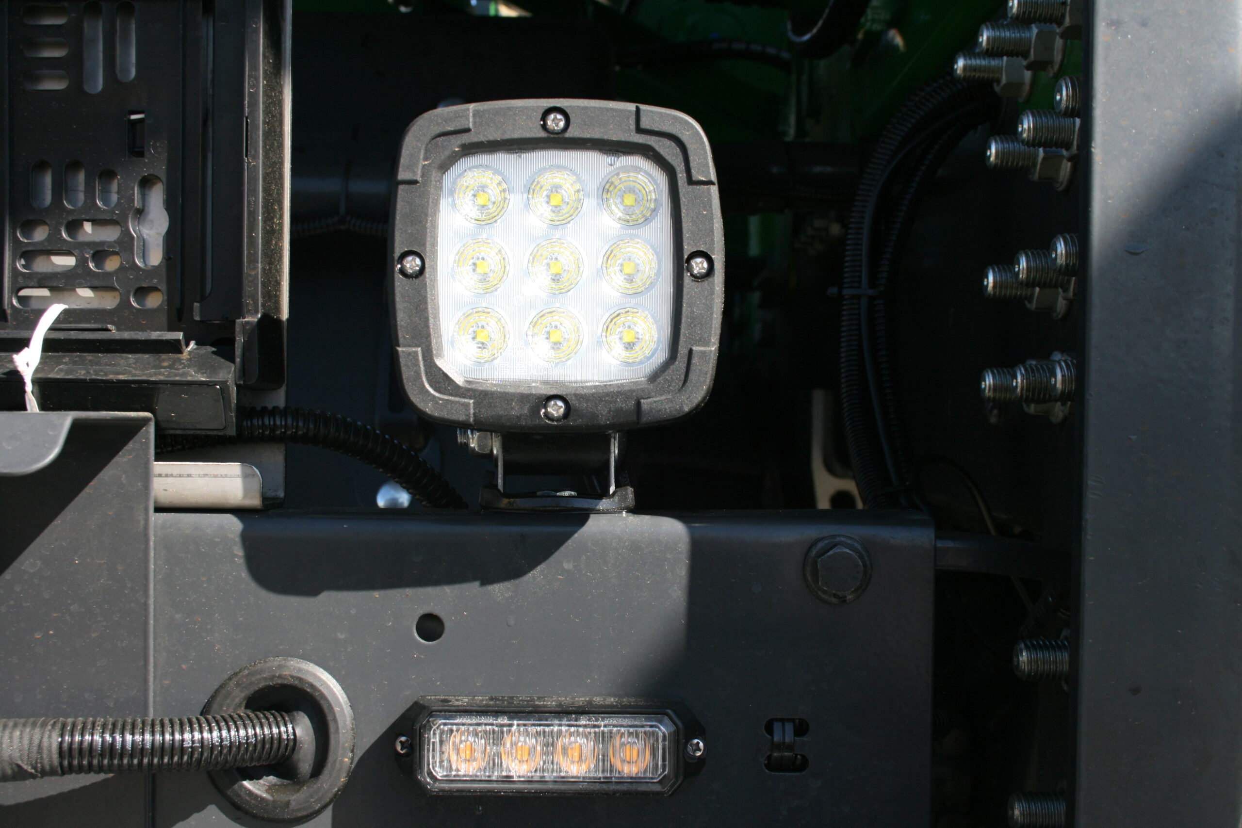 Dodatkowe lampy robocze>